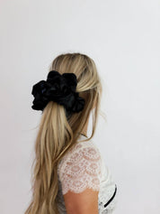 Black Jumbo Sleep Silk Scrunchie