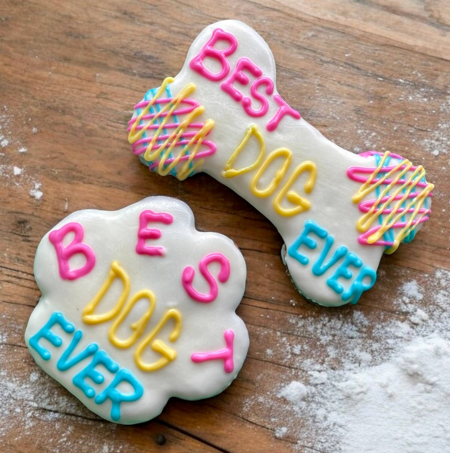 Best Dog Ever Bone & Paw Dog Treats