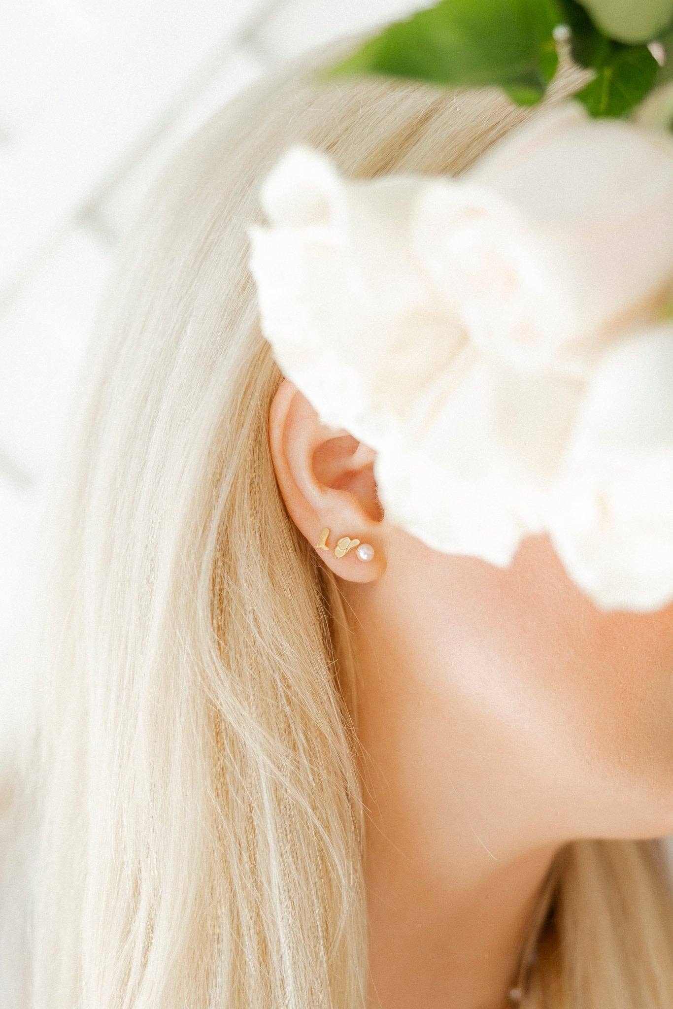 Screwback Stud Earrings Payton Pearl Pink