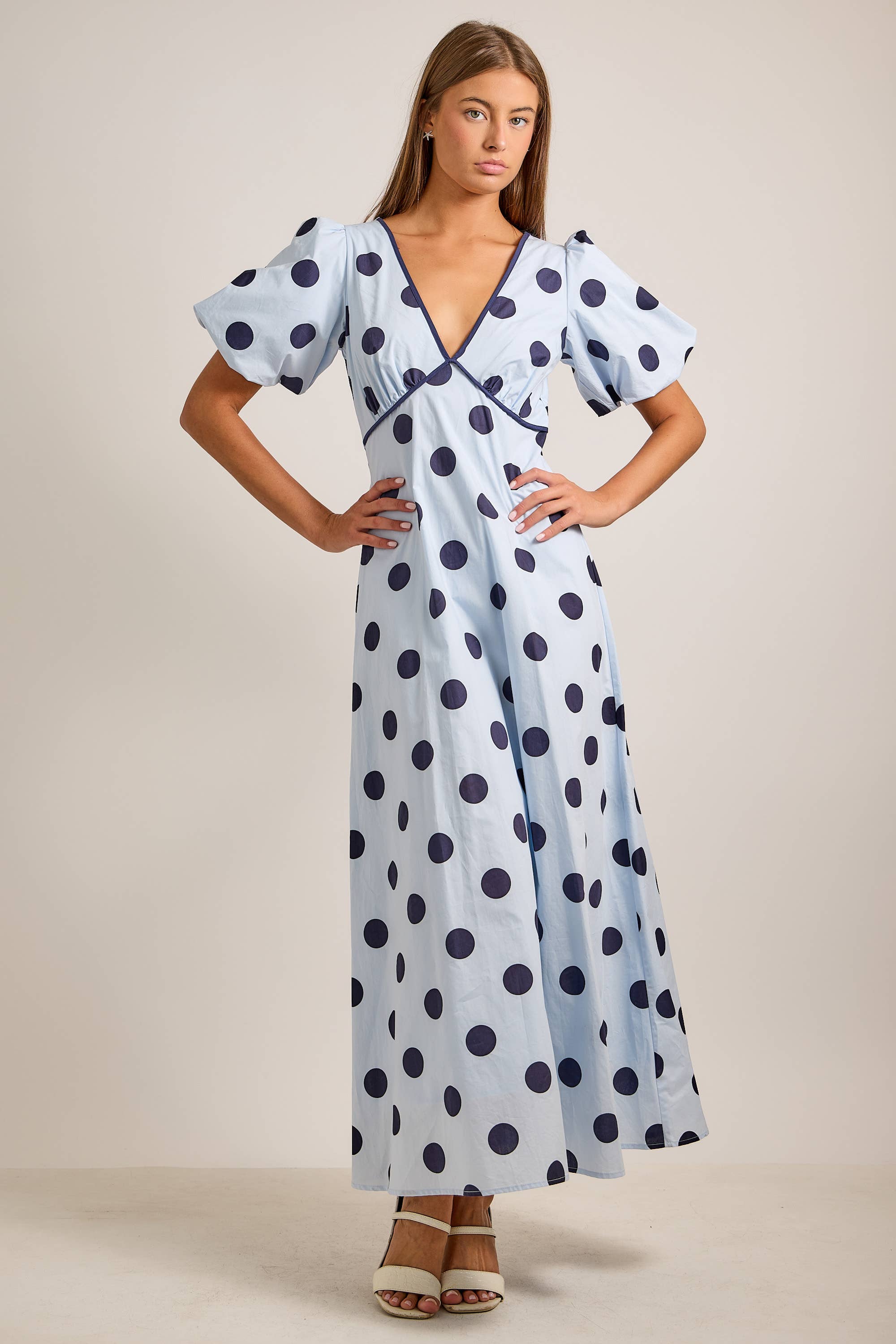 Deep V-neck Maxi Dress With Bubble Sleeves