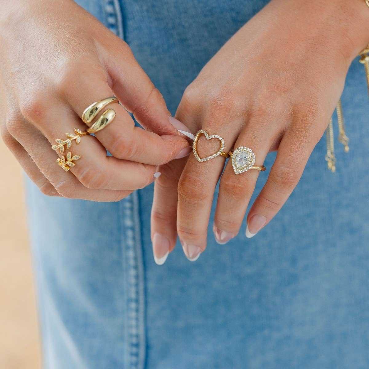 Pavé Heart Adjustable Ring: Gold — view 3