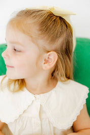 Stud Earrings Clara Cross Gold Sparkle