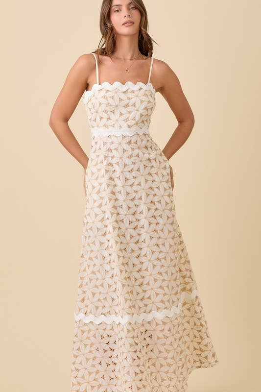 Floral Eyelet Contrast Maxi Dress