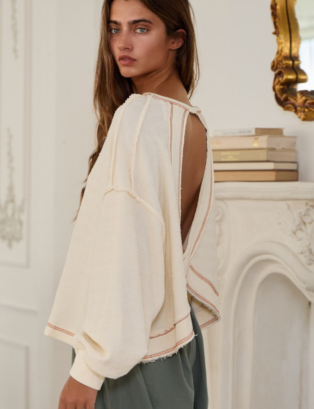 cream_open_back.jpg