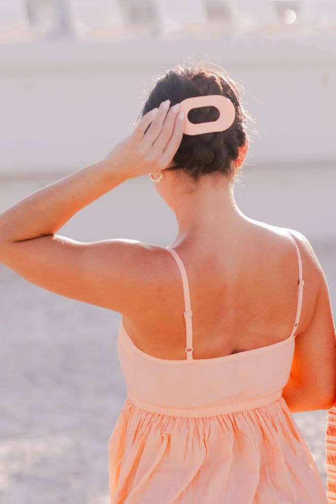 Flat Round Hair Clip | Large | Peach Fuzz showing lightweight, durable, and nearly unbreakable