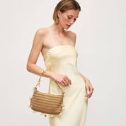 Seashell Straw Bag Evening Bag showing zipper closure