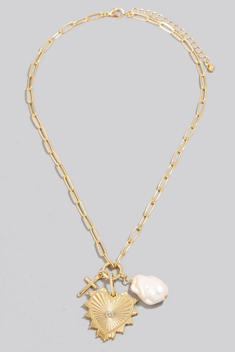 Single Stud Hear And Pearl Charm Chain Necklace