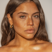 Contour Self-Tanning Sculpt + Glow