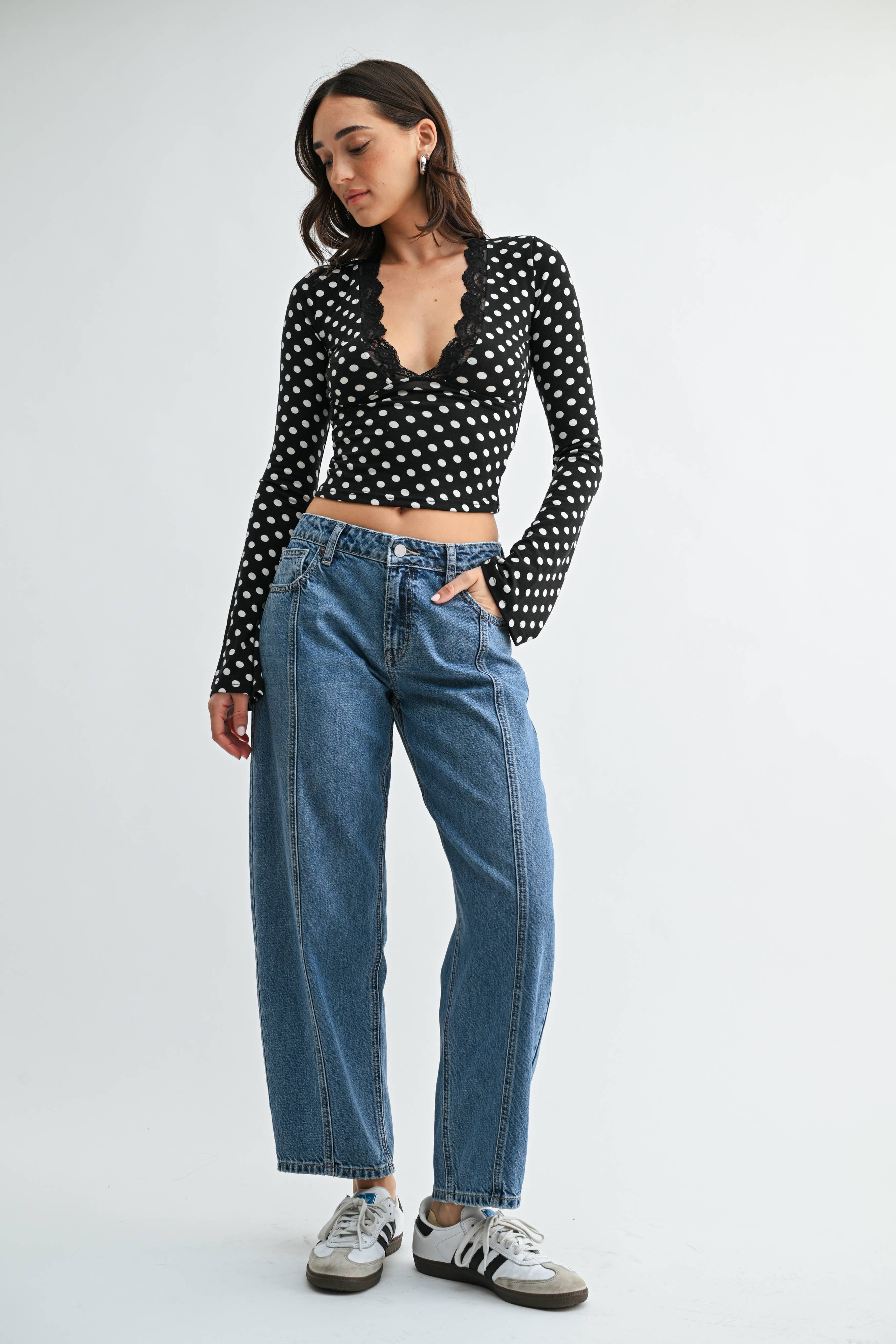 Seamed Mid Rise Barrel Jean