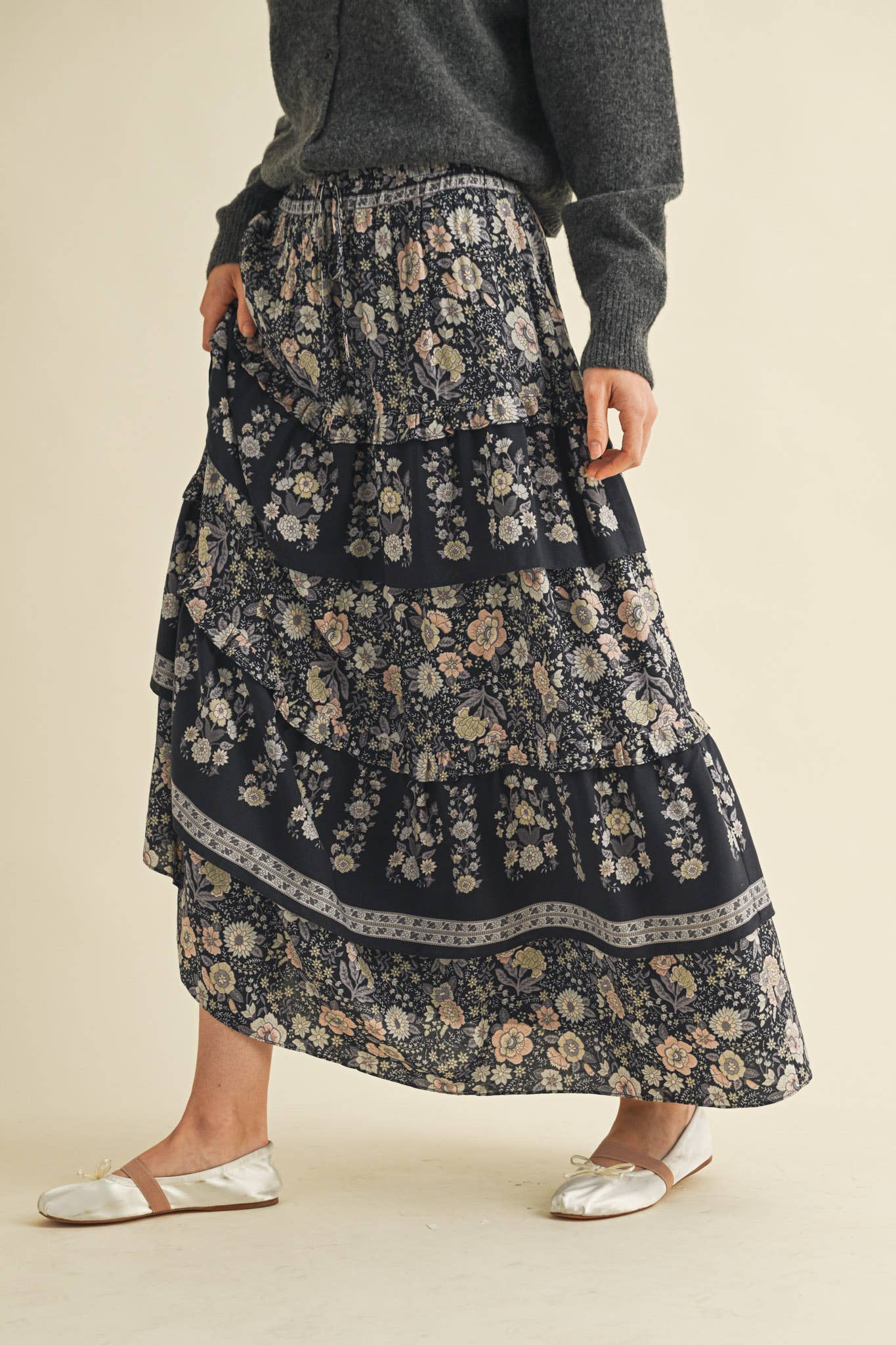 Black Ruffle Tiered Print Midi Skirt