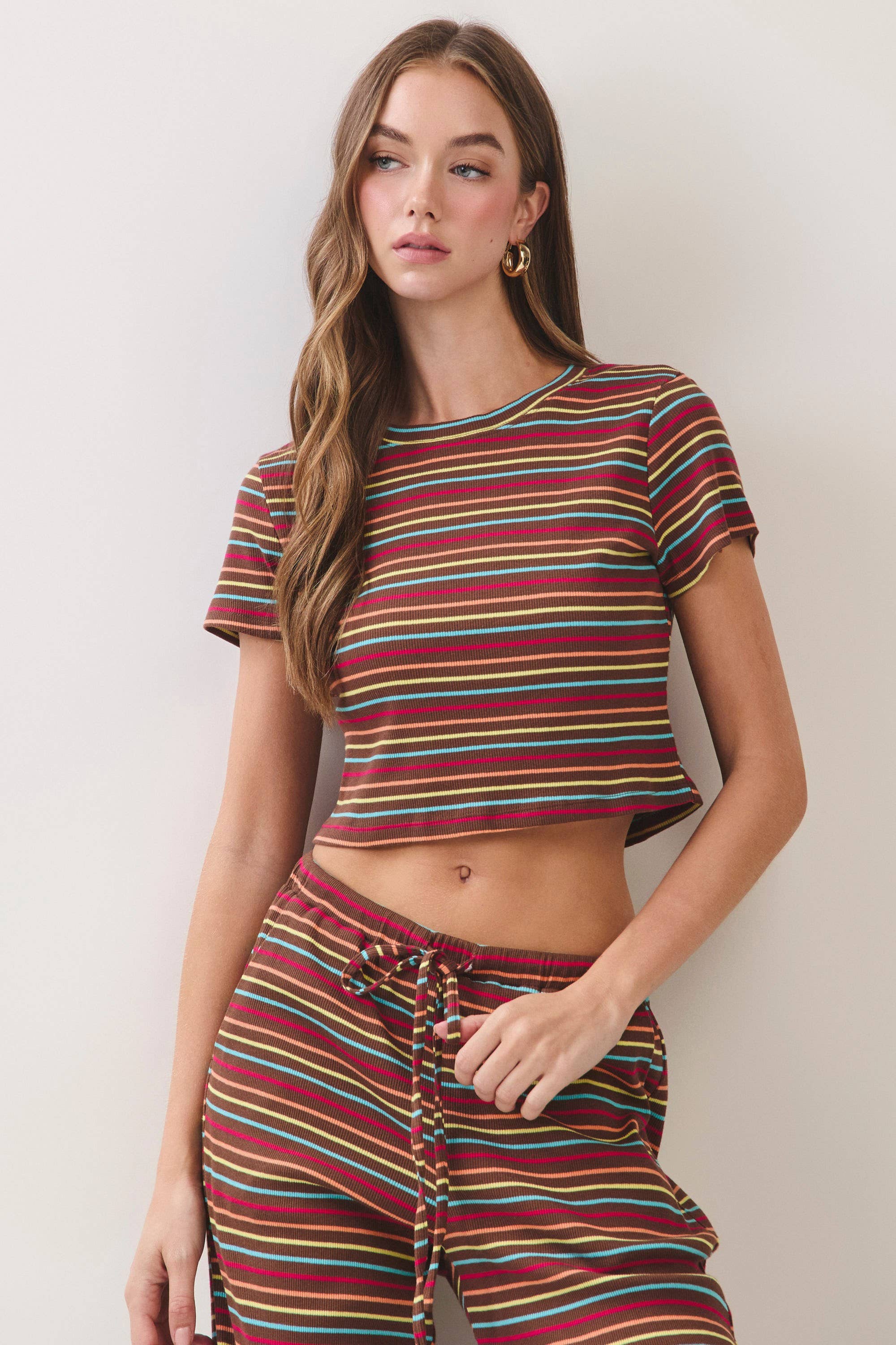 Brown Stripe Top & Pants Set showing short sleeves