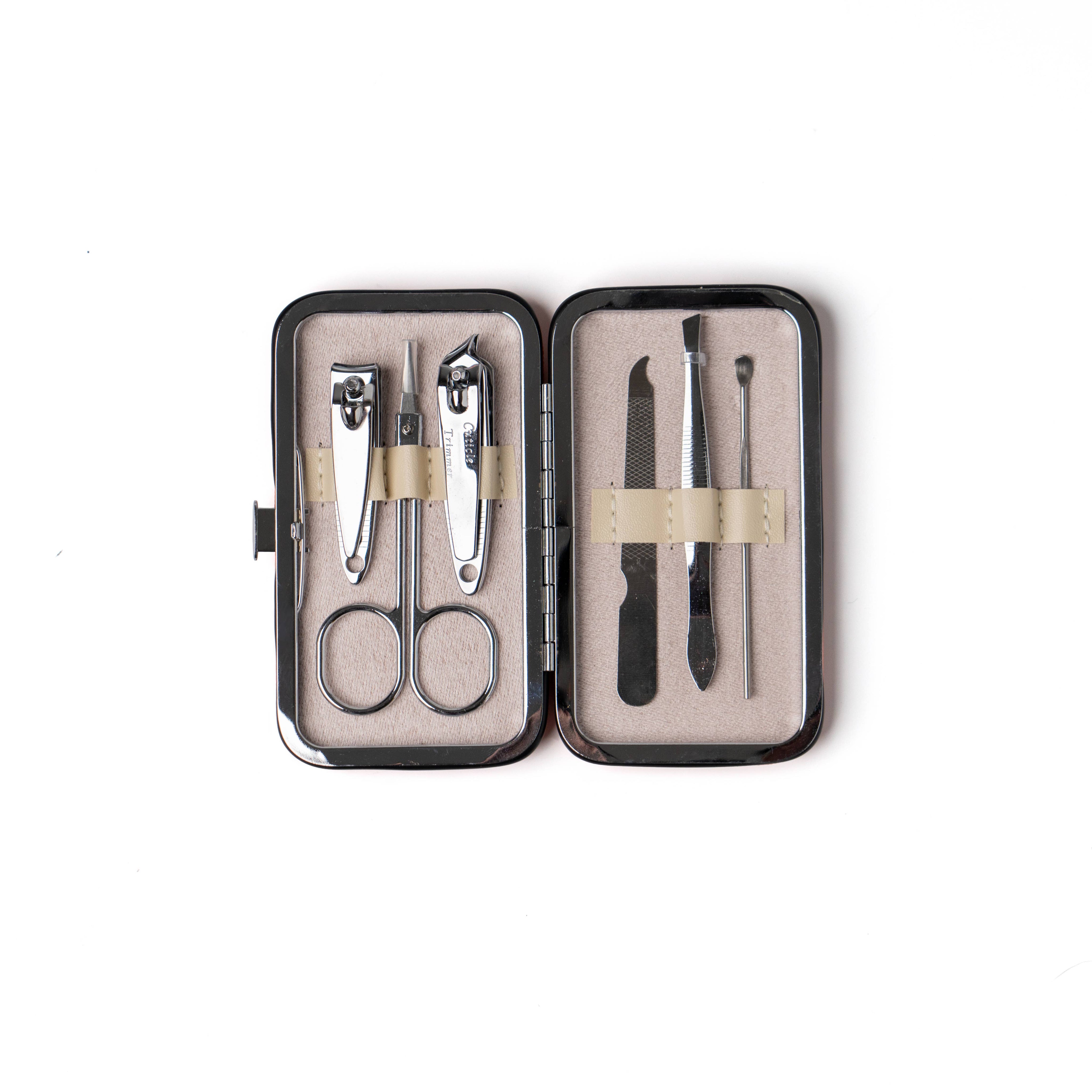 Mani Pedi Ready Manicure Kit