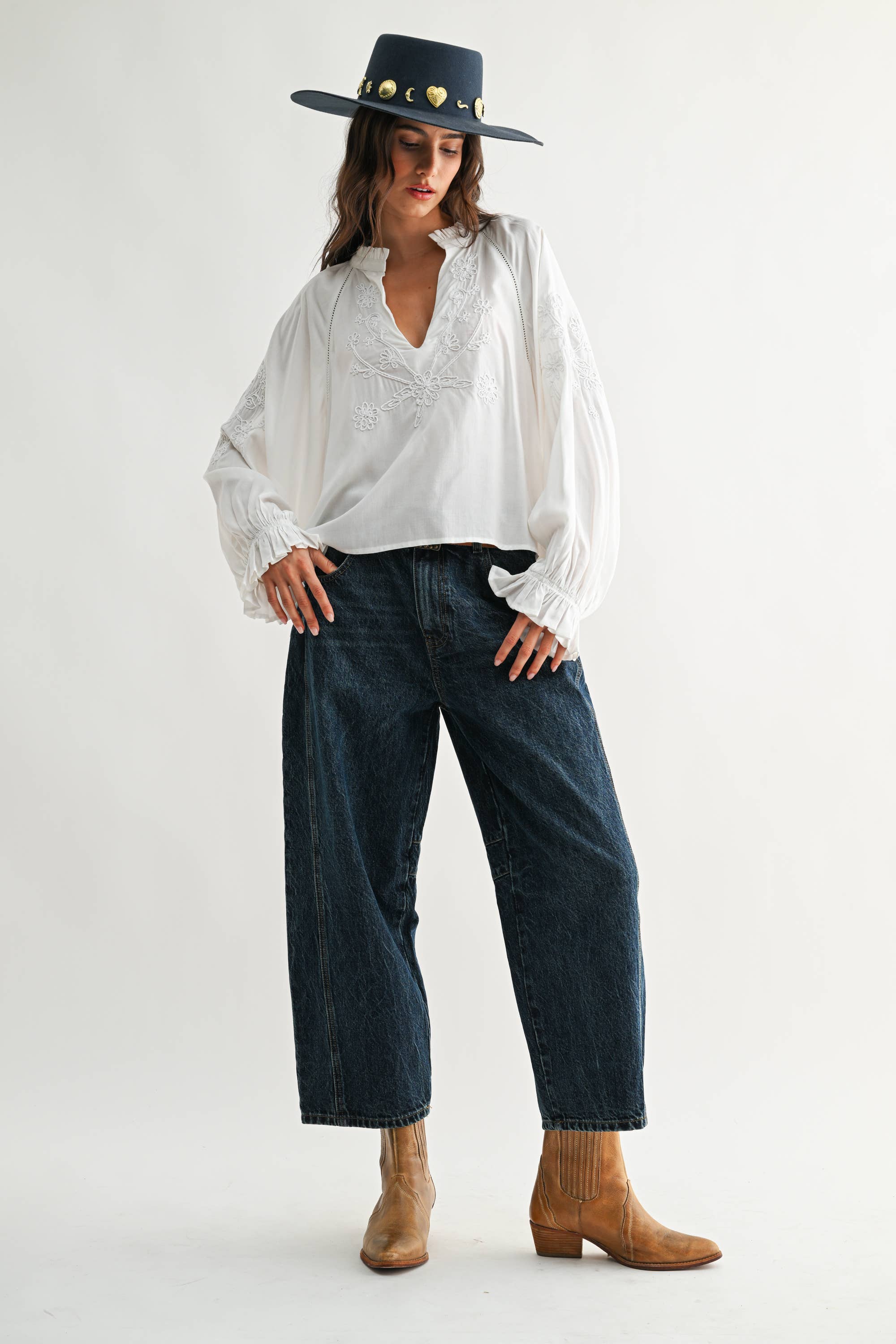 Embroidered White Longsleeve Blouse