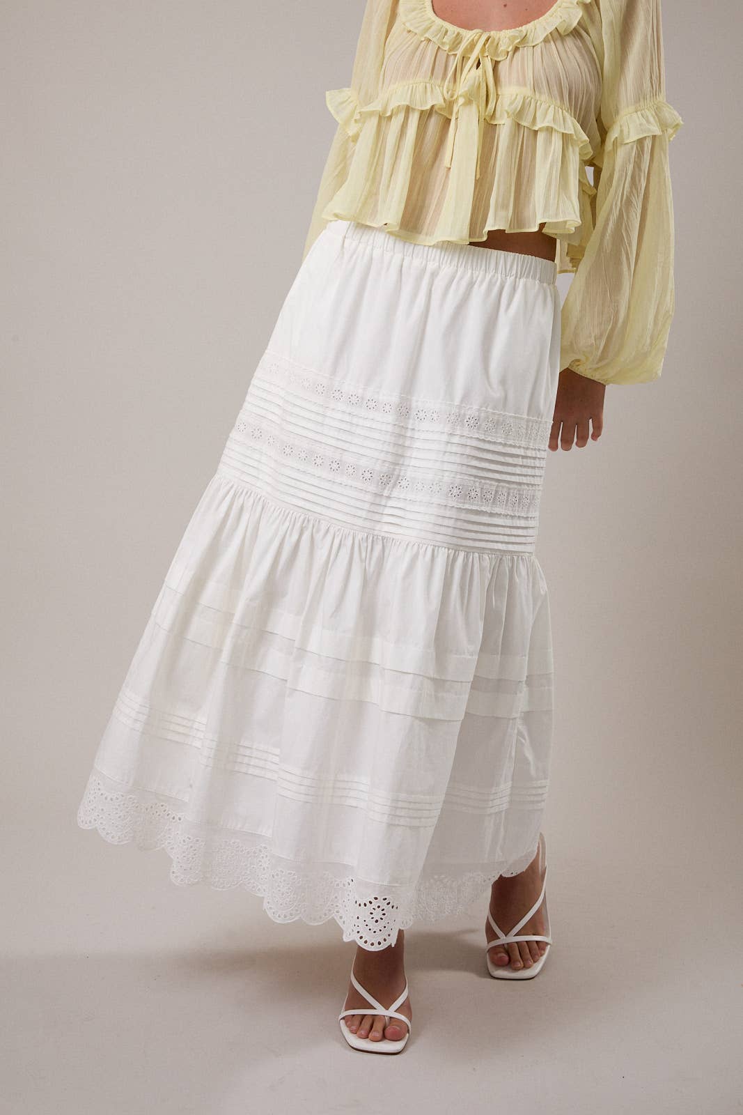 White Mid Rise Detailed Maxi Skirt